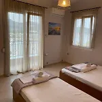 Port View Maisonette Apartman *
