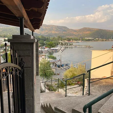 Port View Maisonette 아파트