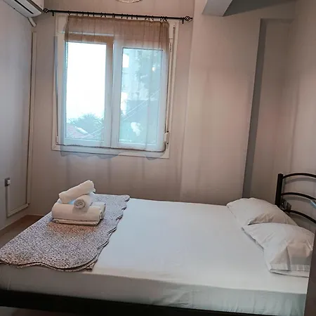 Port View Maisonette *
